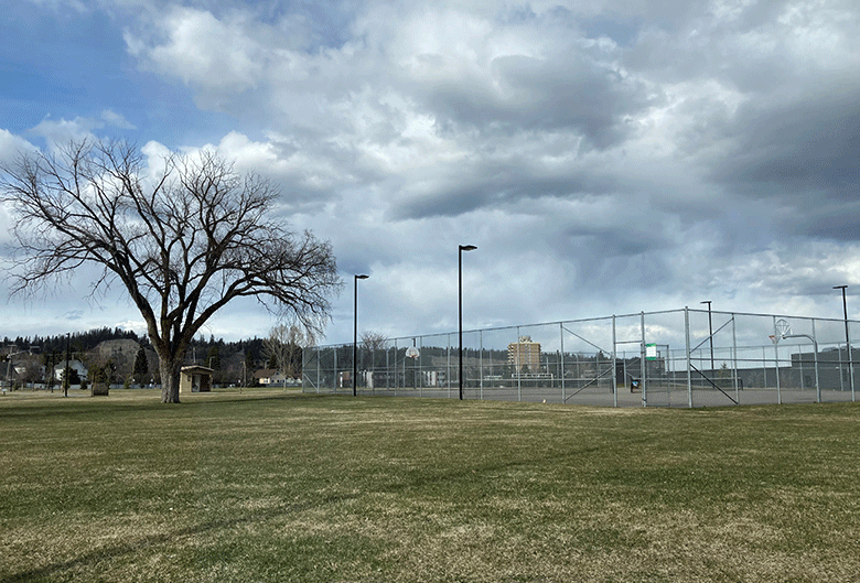 Duchess Park tennis court